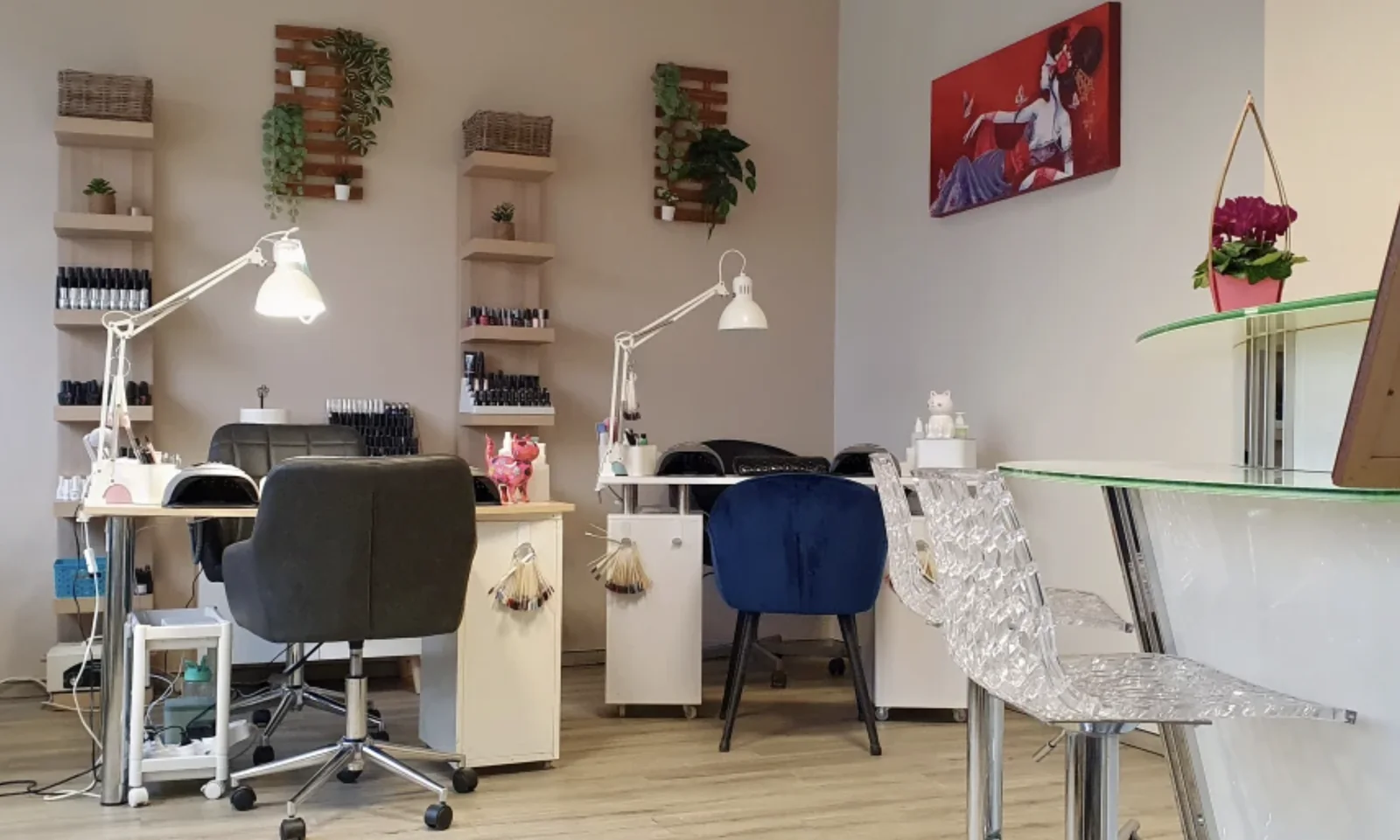 Espace de soins, salon onglerie Strasbourg
