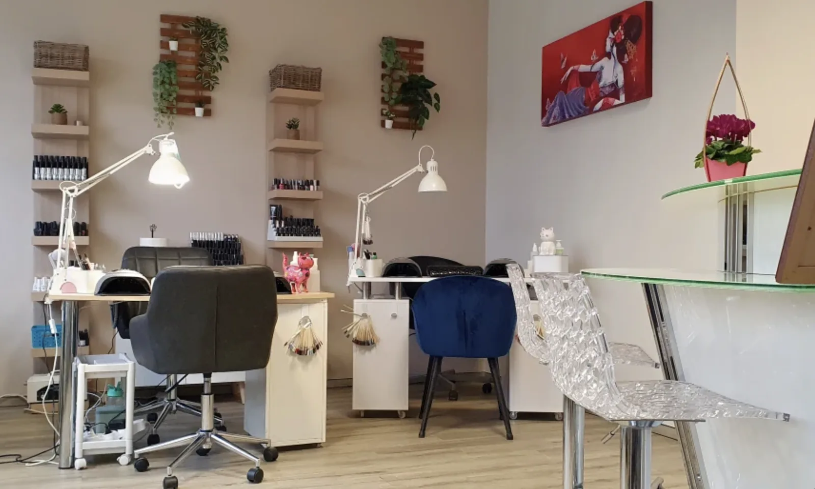 Ambiance du salon onglerie Strasbourg