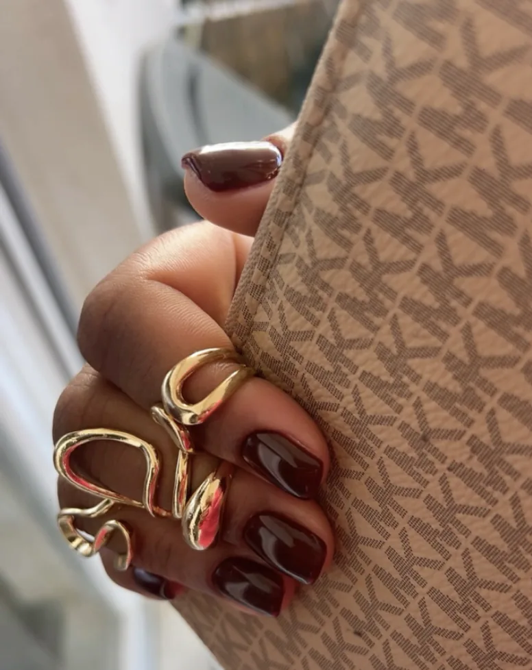 Pose d’ongles au salon à Strasbourg